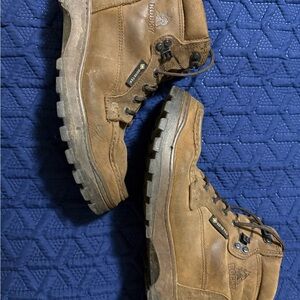 Rocky Tan Outdoor Boots for Men